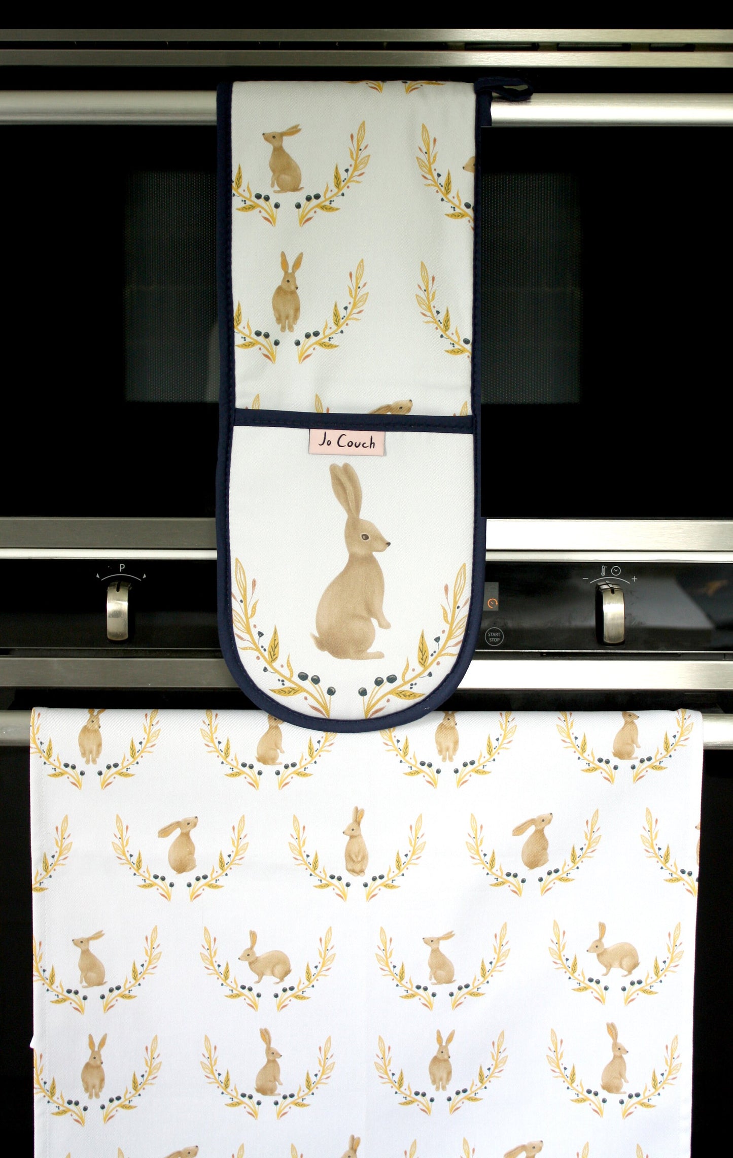 Rabbit & Floral Motif Double Oven Glove